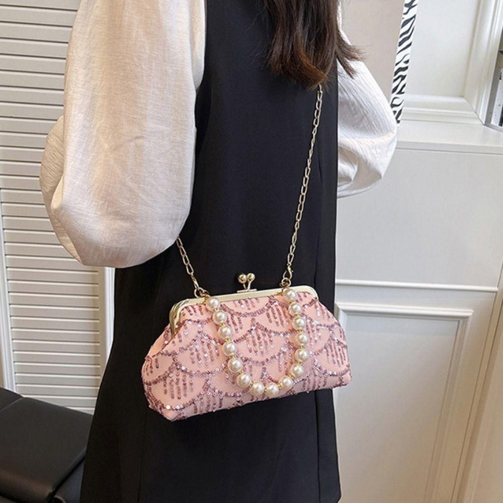 Pearl Hanfu Clutch Bag Kiss Lock Ladies Shell Bag Wrist Bag Sequin Banquet Bag  Banquet