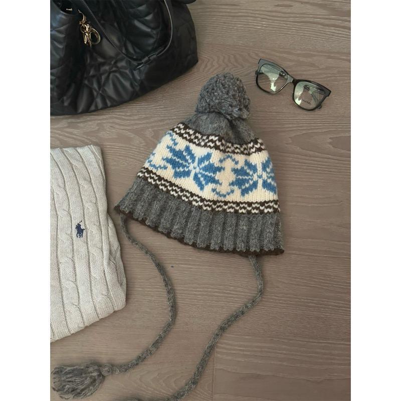 Autumn and Winter Ear Protection and Warmth Preservation Lei Feng Hats Ear Protection and Cold Protection Woolen Hats  Making The Face Look Smaller