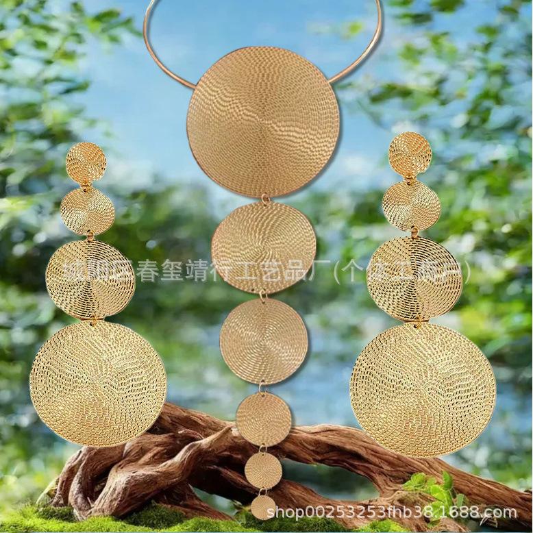 Модный тренд Ретро Круглый Этнический стиль Воротник Y-образное Ожерелье Европейские и американские Ювелирные изделия Женское Универсальное