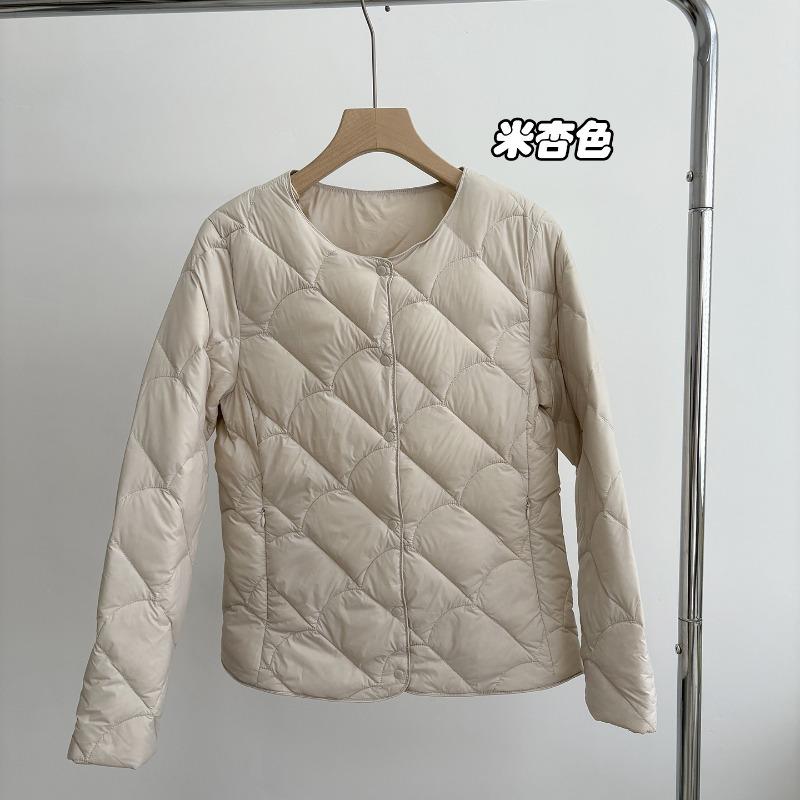 Autumn and Winter Down Jackets Women's Light and Thin Round Neck Liners Can Be Stacked with White Duck Down Short Coats