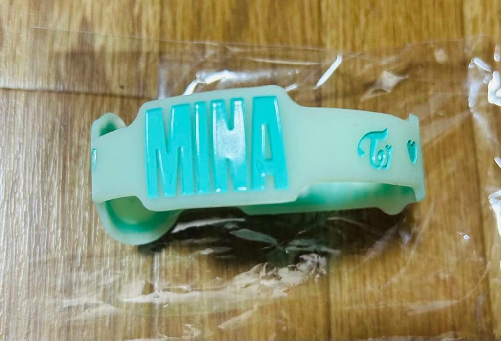 [GEBRAUCHT] Südkorea TWICE MINA Dies ist für Merchandise Silikonarmband