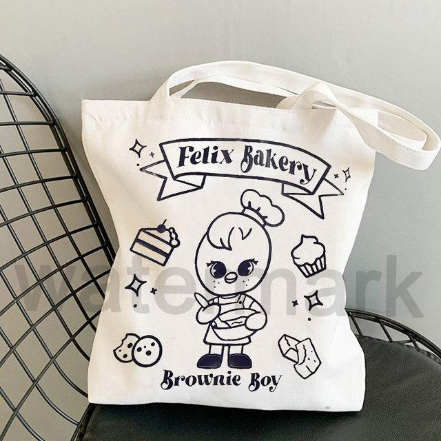 

Kpop Фанати Stray Kids Синмін Клубна Сумка-тоут SkzooTotes Корейський Стиль Сумка для Супермаркету Полотняна Сумка-тоут Сумка-шопер Мила Сумка-тоут 25*30cm