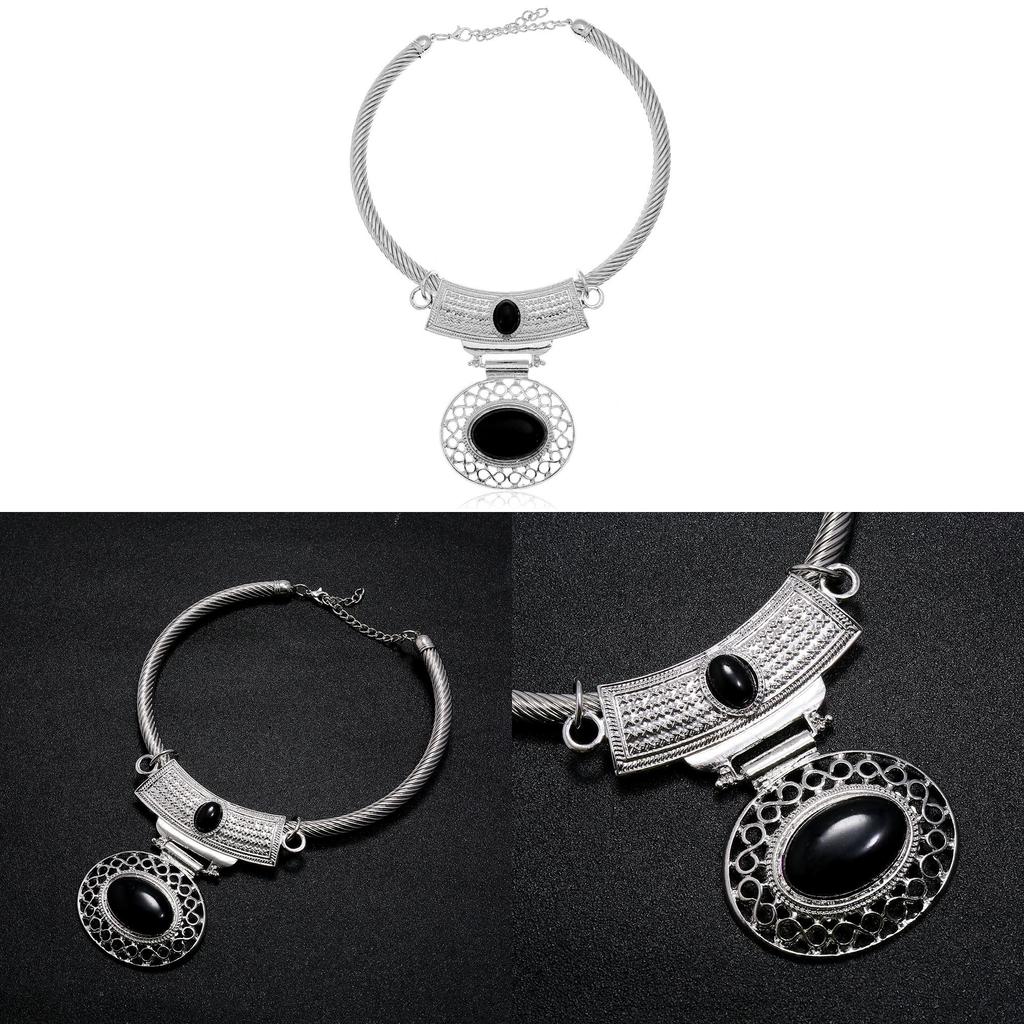 Retro Alloy Choker Necklace With Hollow Oval Pendant For Women Wear Summer