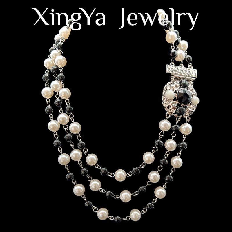 Multi Layer Pearl Black White Contrasting Short Necklace Versatile Daily Use Elegant