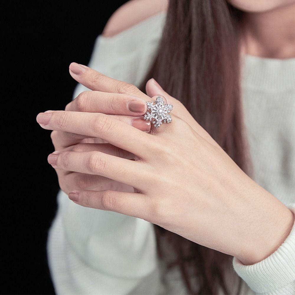 Sparkling Snowflake Ring Light Luxury Zircon Finger Ring Rotatable Snowflower Ring  Wedding