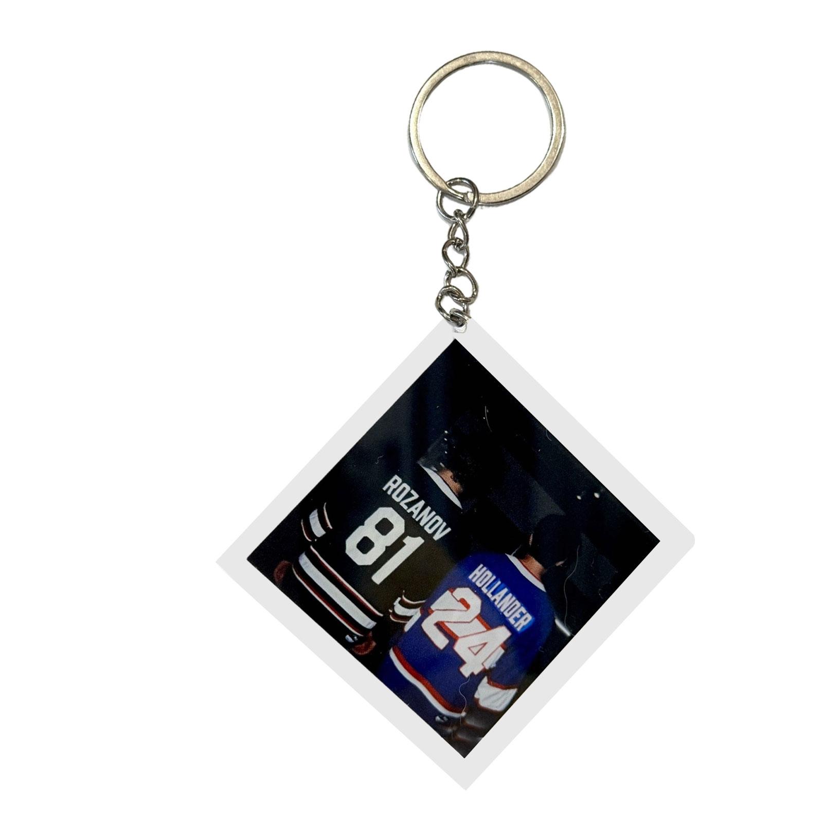 Beautiful Keychain With Metal Ring, Easy-to-carry Backpack Keychain