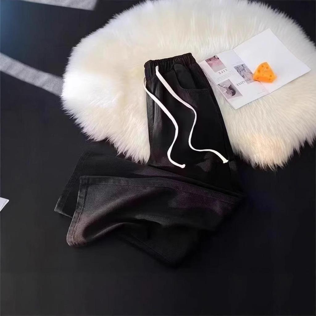 Women's Black Elastic Waist Wide-Leg Jeans – Loose-Fit, Slimming, Thick Fabric for Spring & Autumn