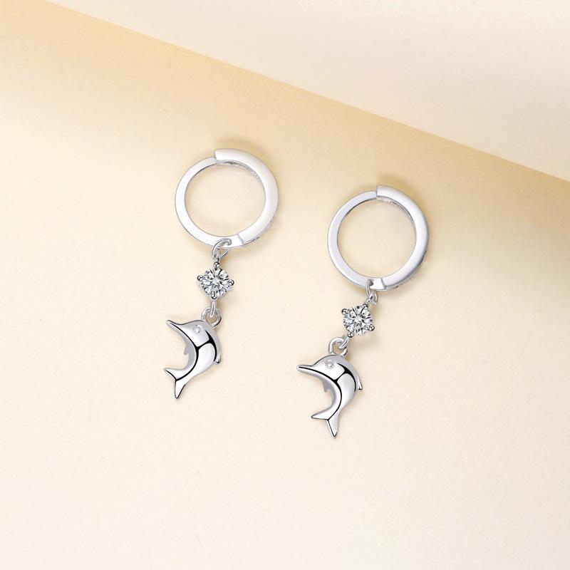 Dolphin Ear Buckle Women's Personality Car Flower Fashion High Sense Niche Temperament Women's Earrings