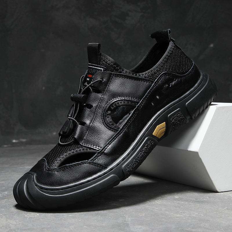 Fashion Summer Fashion Leather Hollow Outdoor Men's Sneakers Designer Slip-on Soft Sole Casual Men Sandals Outdoor Beach Shoes Man