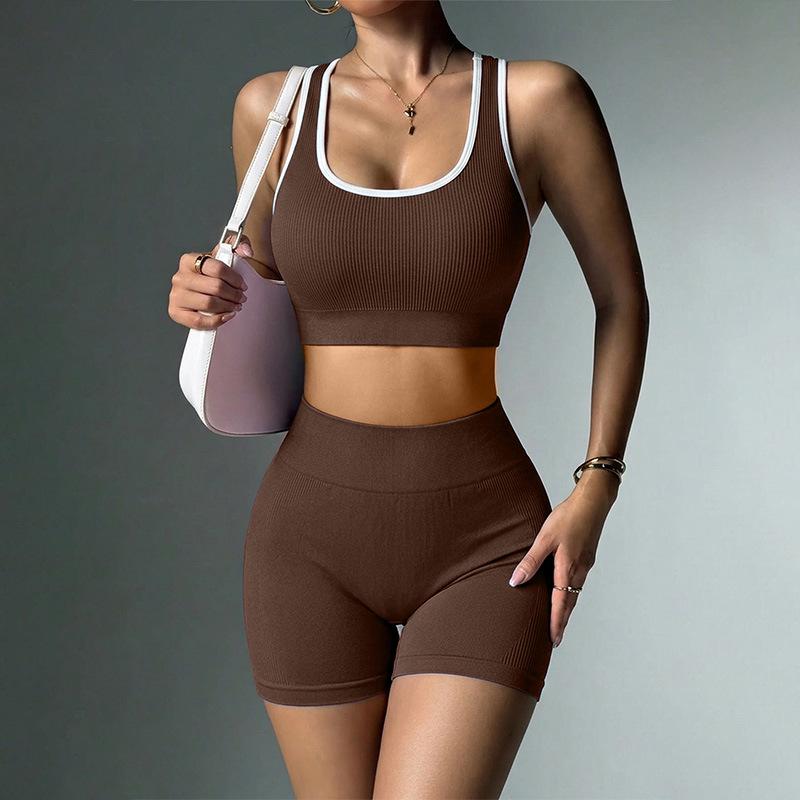 Seamless Women s Sports Set: High-Waisted Yoga Leggings & Sports Bra
