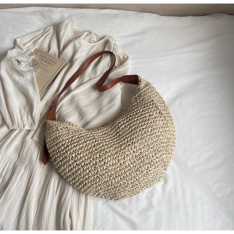 

One-shoulder messenger bag large-capacity straw woven bag women s 2025 new elegant underarm bag seaside vacation beach woven bag