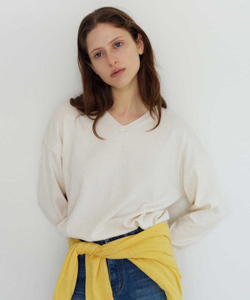 THERYE Classic V-Neck Knit(Ivory)