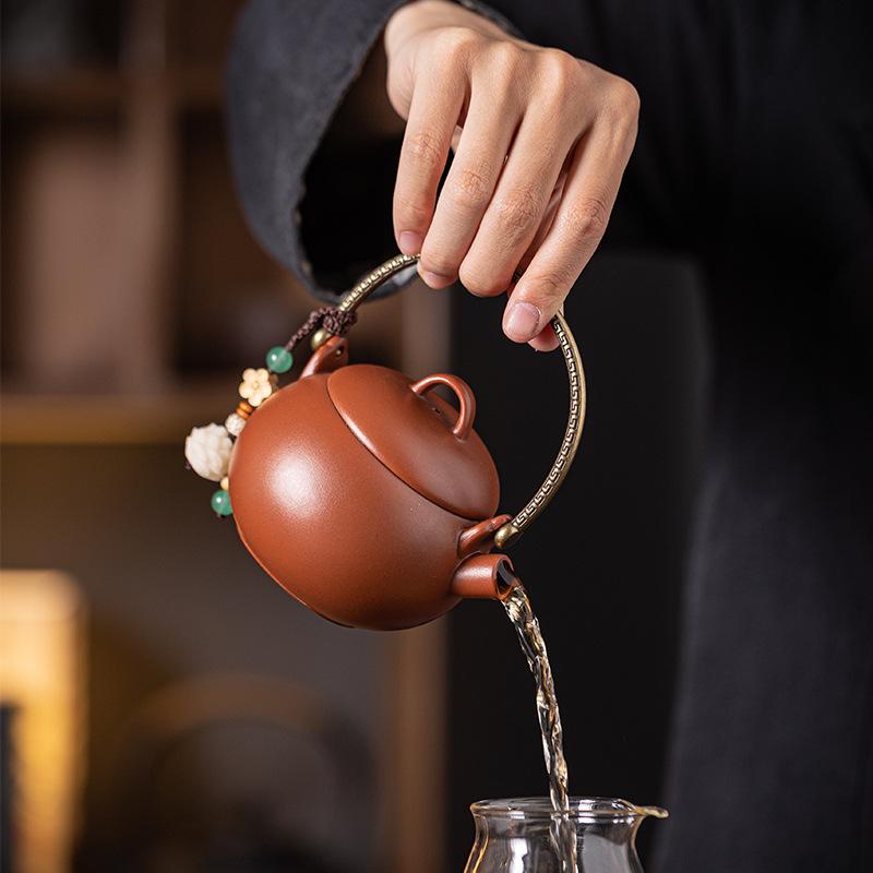 Original Purple Clay Anti-Scald Kung Fu Teapot with Handle - Chinese Style Ceramic Teapot in Gift Box