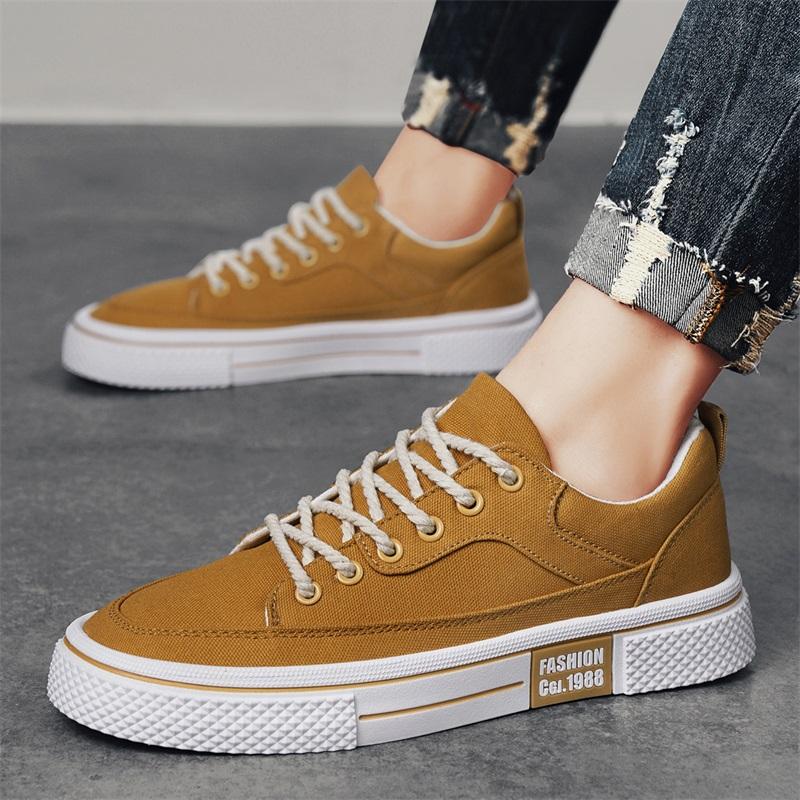 New Men's Classic Four Seasons Fashion Low Top Canvas Skateboarding Shoes Comfortable Soft Sole Sneakers