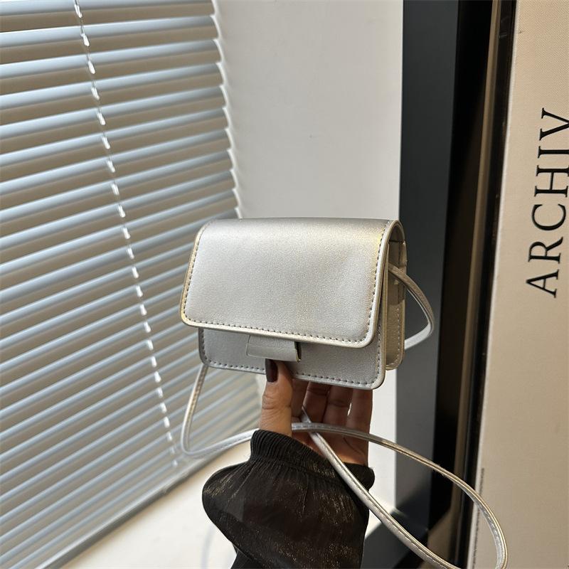 

New exquisite solid color small square bag popular spring and summer simple casual versatile shoulder messenger bag women s bag серебряный