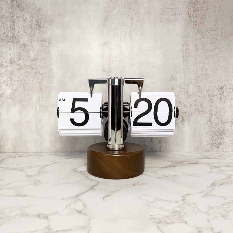 European Retro Flip Clock: Simple Desktop & Wall Design