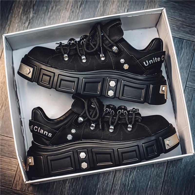 Men's Metal Trend Platform Rivet Punk Skateboard Shoes Outdoor Non Slip Casual Lace Up Sports Shoes