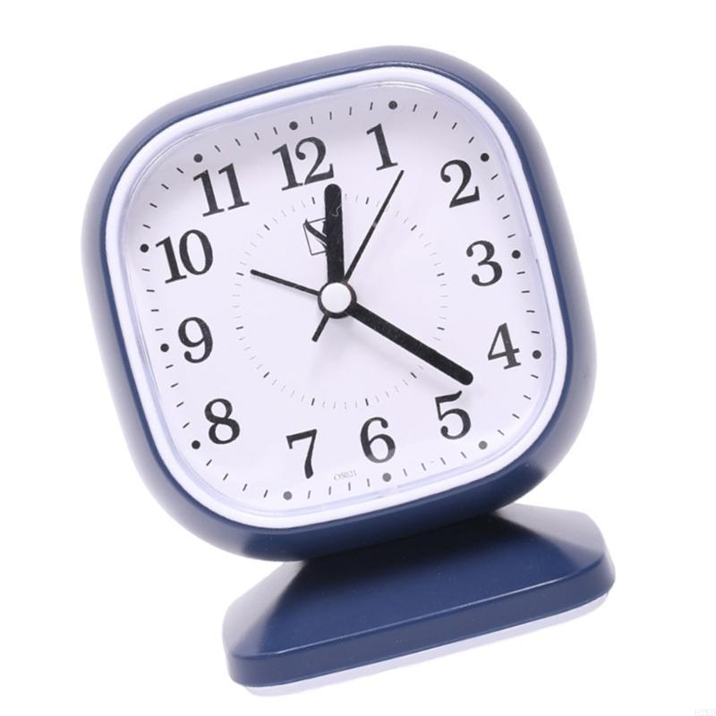 62KD Stylish Quiet Alarm Clock with Arabic Numerals Battery Operated No Ticking Analog Desk Clock for Children Bedroom