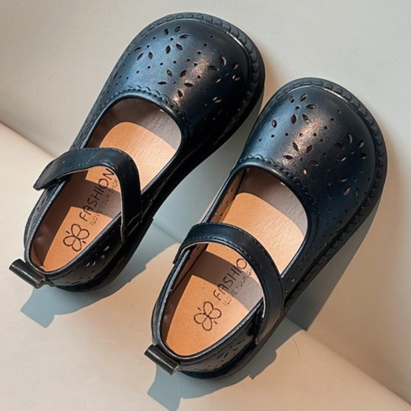 Fashion girls' leather shoes spring new item children's leather shoe anti slip girl single shoe hollowed out girl princess shoes