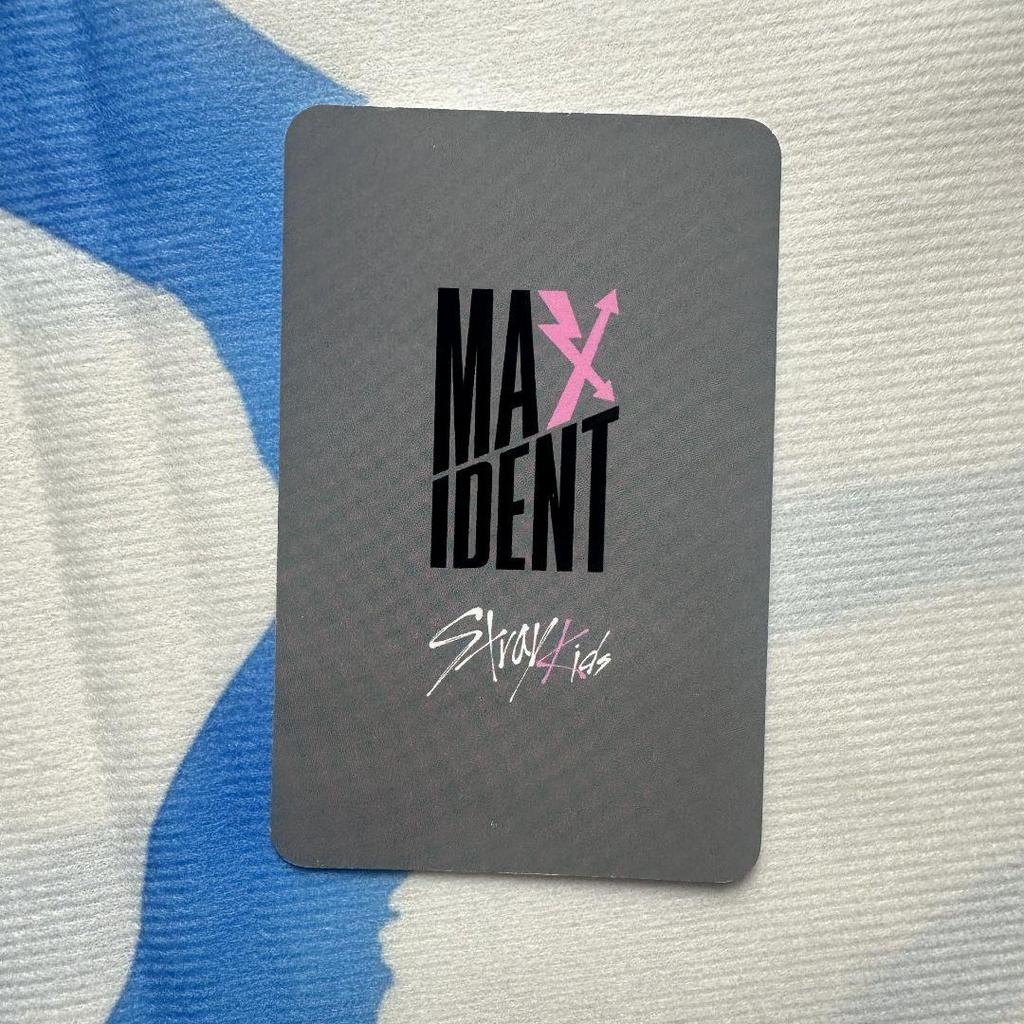[USED] StrayKids 4th week Changbin MAXIDENT Sanok trading card