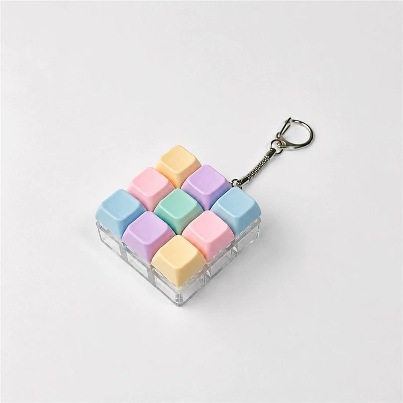 Kawaii Mini Mechanical Keyboard Clicker Fidget Toy Portable Keychain ASMR Sound Stress Relief Backpack Pendant Portable Gift Toy
