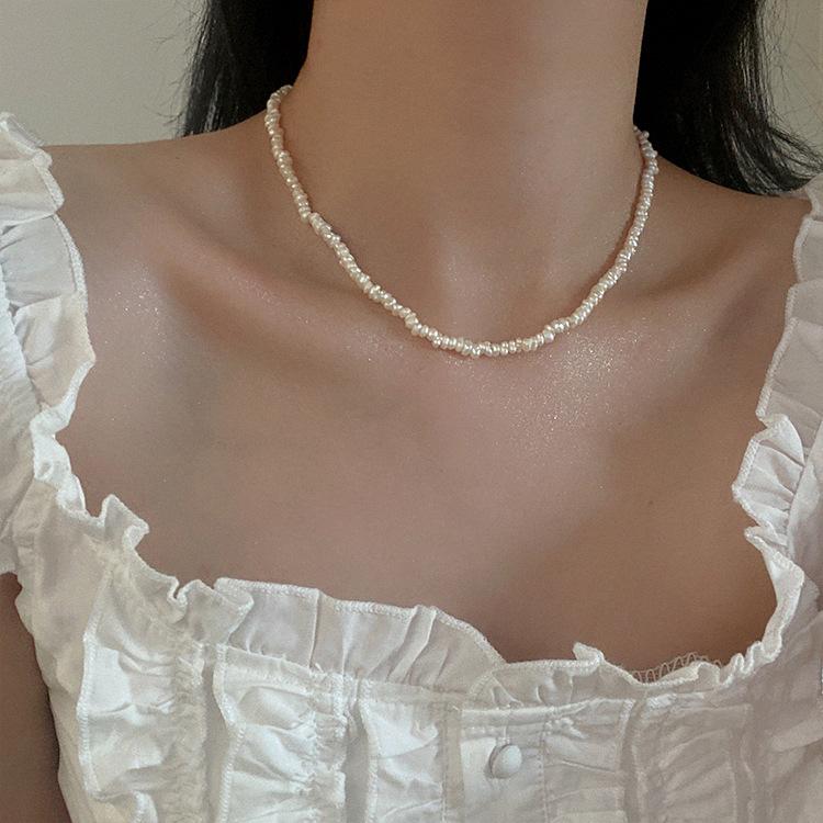 Freshwater pearl series necklace French retro versatile elegant personalized neck chain collarbone chain