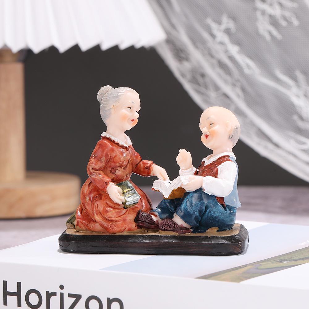 Kreative Harz-Paar-Ornamente auf Lager für die Heim- und Bürodekoration