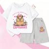 2er-Set T-Shirt und Shorts für Mädchen, einfach ein Mädchen, das niedliche Capybara-Mode liebt, kurzärmeliges Shirt und Hosenanzug, Sommeranzüge für Mädchen