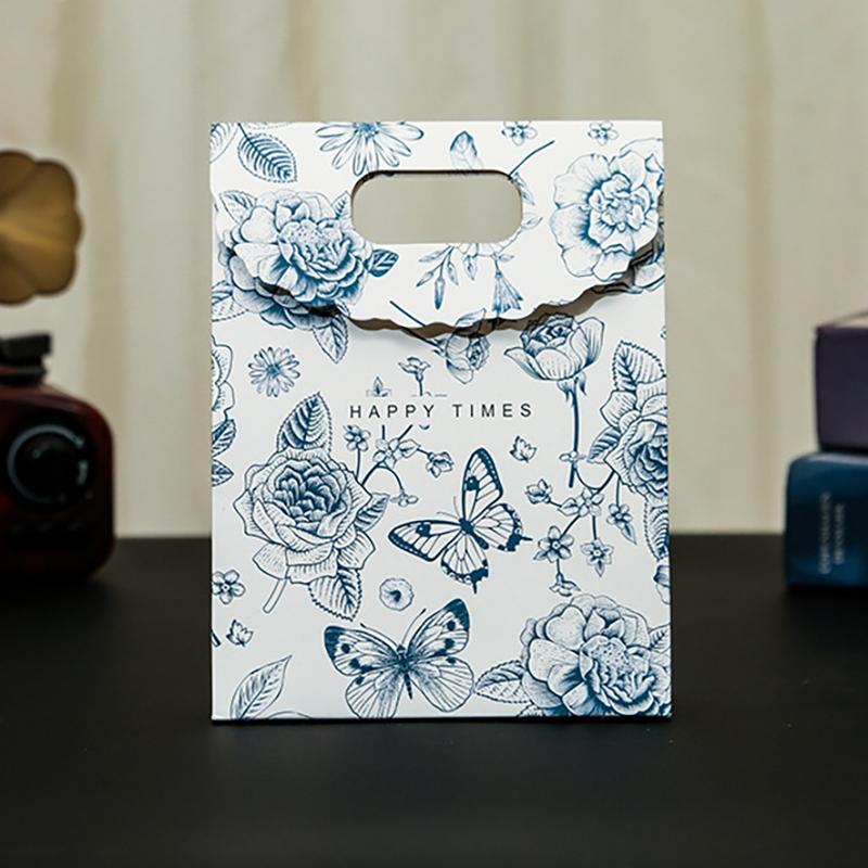 

5Pcs Elegant Gift Bags For Weddings Birthdays Baptisms Jewelry Candy Packaging And Shopping Small Paper Handbags