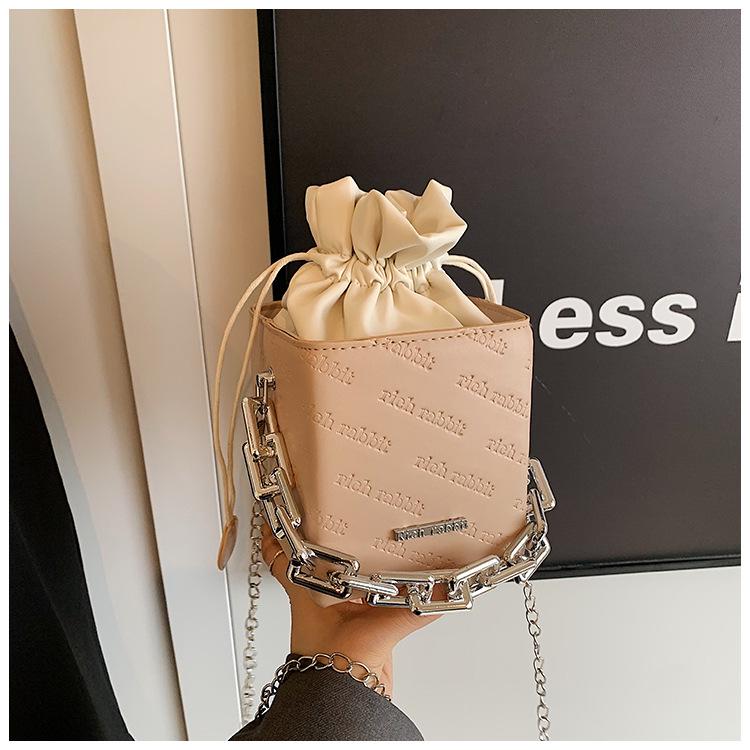 

2024 Шикарная однотонная сумка кроссбоди на цепочке - Летний стиль с кулиской для женщин хаки