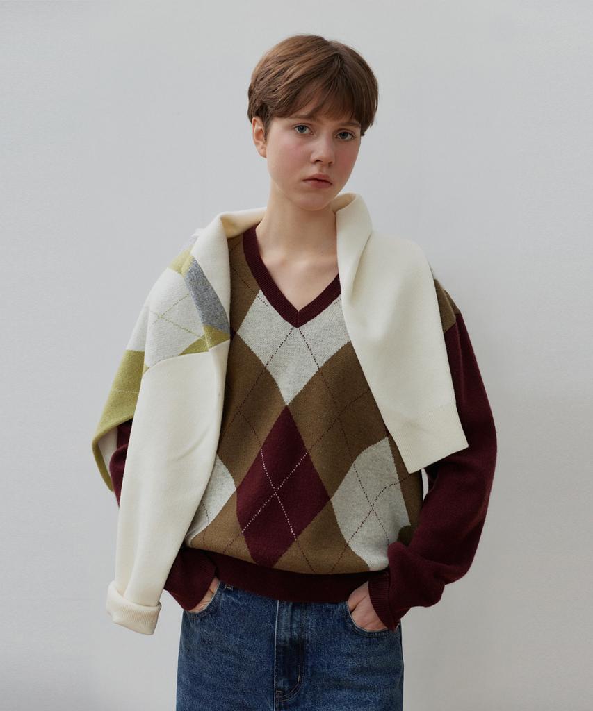 HANE Bigging Argyle V-Neck Knit_Wine