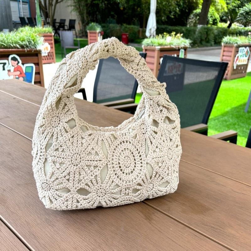 

Fashion Hand-knitted Handbag, Lace Hollow Pattern Purse New Summer Beach Vacation Bags Women Exquisite Underarm Bag Dumpling Bag