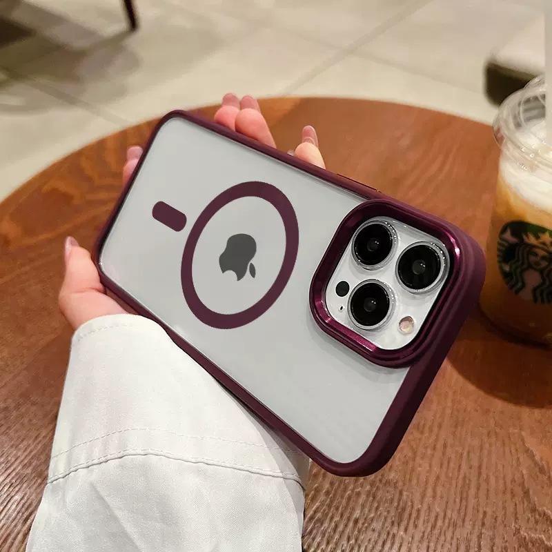 

Applicable To IPhone17 Mobile Phone Case Gold Shield Magnetic Charging Apple 16proMax Metal Lens Anti Fall 15 Protective Case iPhone17