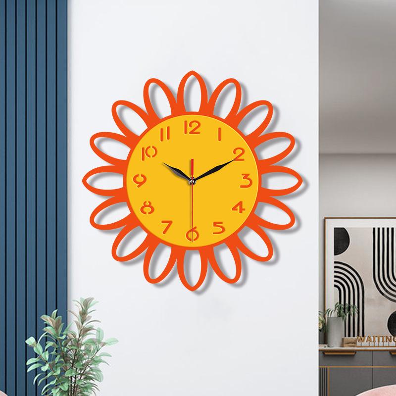 Cartoon hollowed out sunflower wall clock, creative countryside style, silent wall clock suitable for home, living room, and off