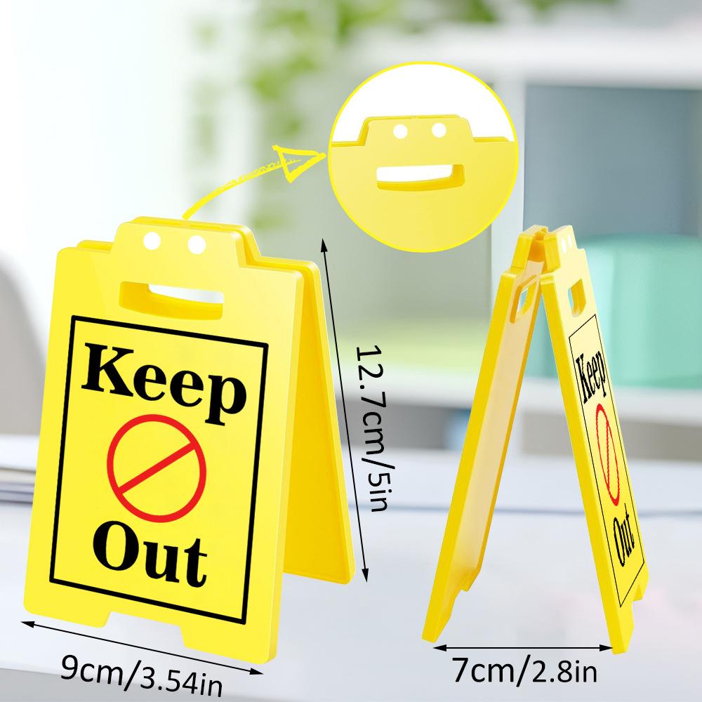 3D Office Prank Ornament - Acrylic Desktop Stand for Colleague Practical Jokes Humorous Workplace Gifts and Funny Desk Decor
