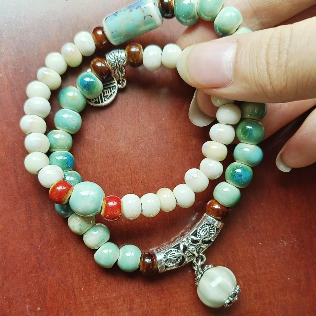 Keramikperlenarmband für Damen, Ethno- und Exotik-Stil, elastisches Seil, chinesisch inspiriertes Design