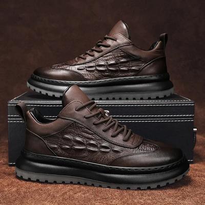 Sapatos de couro para lazer masculinos, tênis casuais da moda, com estampa de crocodilo, calçados masculinos, plataforma vestível, calçados de caminhada de inverno