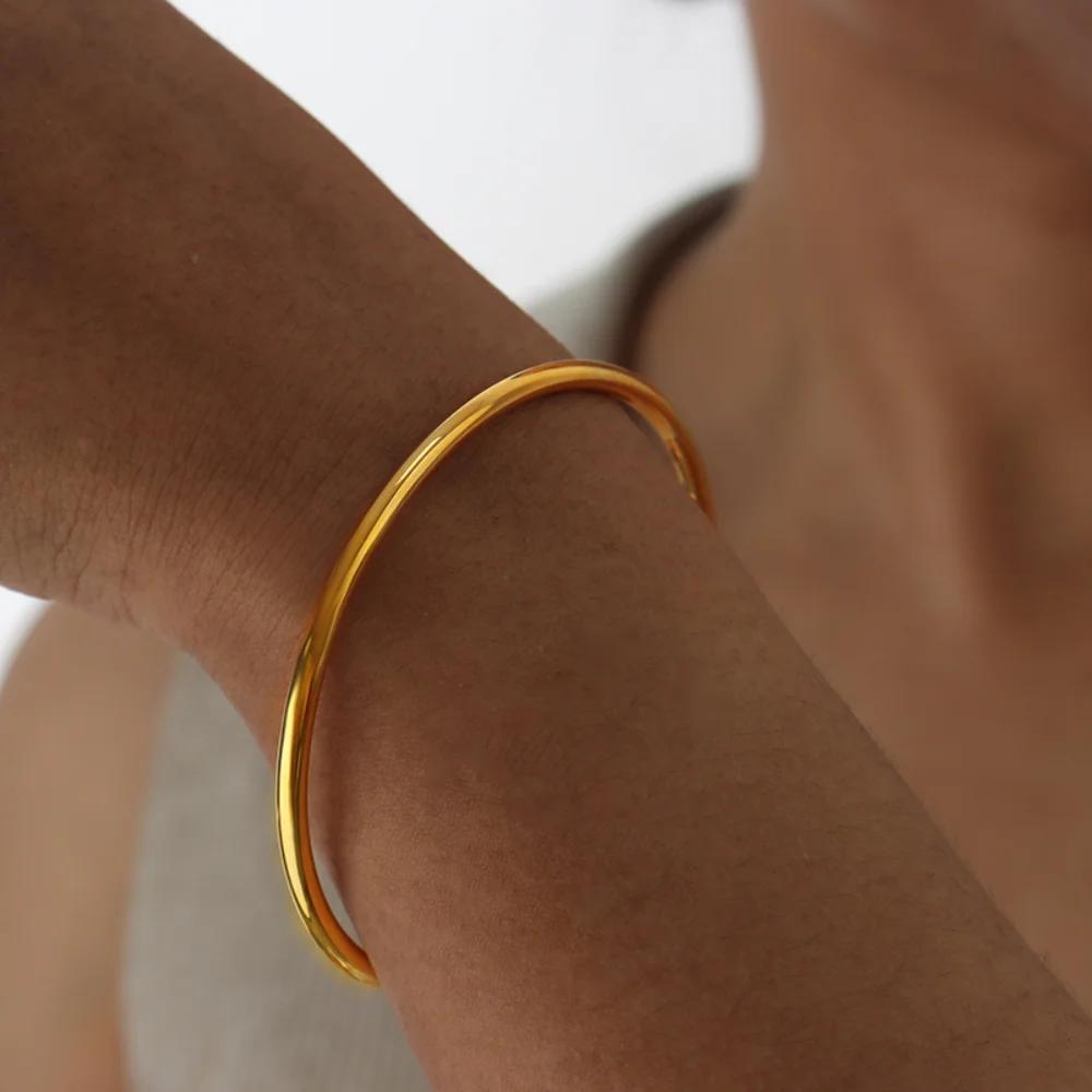 Fashionable Stainless Steel Bracelet For Women Round Minimalist Elegant Gold Color Bangle Luxury Accessories Popular Jewelry