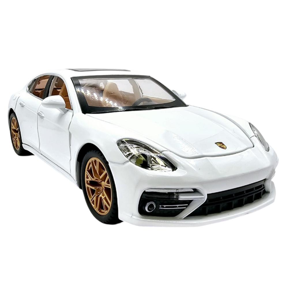 Porsche Panamera Large Sedan 1:24 Diecast Model Car, White