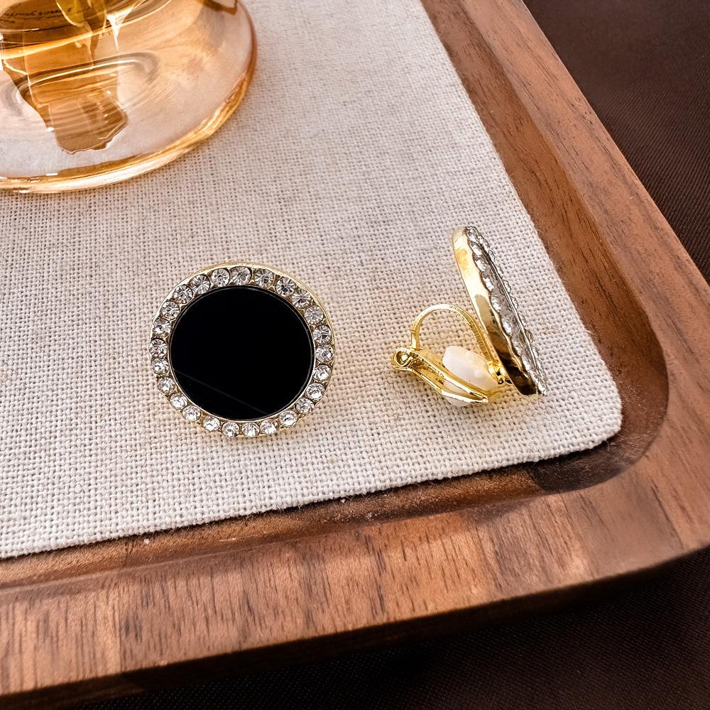 Vintage Französische Ohrclips mit ovalen Perlen für nicht-durchstochene Ohren