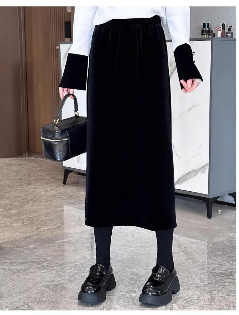 Women's Black Gold Velvet High Waist Slit Skirt - Elegant Mid-Length Tube for Spring/Autumn 2026