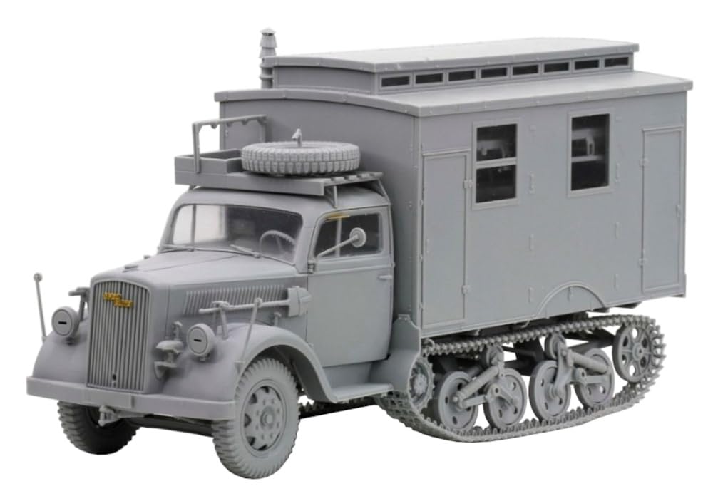 

Platz Dragon 1/35 Scale WWII German Sd.Kfz.3 Maultier Field Ambulance with Medic and Wounded Figures Plastic Model Kit DR6766F