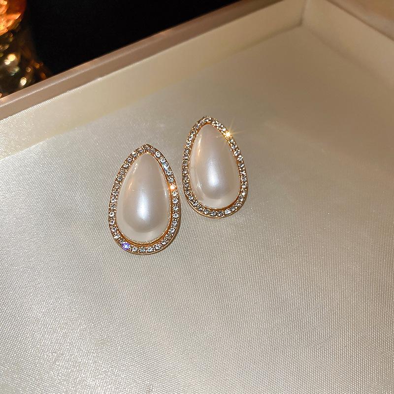 GemChic Women's Earrings Fashion Ear Stud Needle Embed Zircon Imitation Pearl Geometric Earrings Versatile Birthday Christmas Jewelry Gift