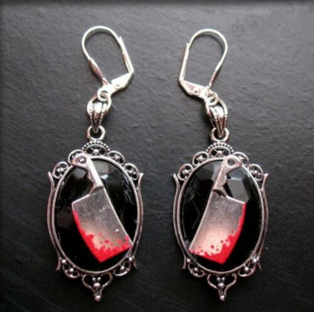 Gothic Sliver Color Geometric Oval Relief Bloody Meat Cutting Knife Dangle Earrings for Women Halloween Demon Style Jewelry