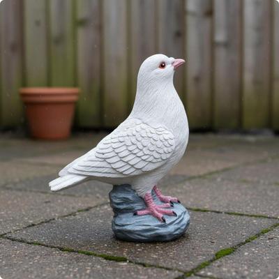 2 Pieces Pigeon Statue Outdoor Decoration Figurine Realistic Look Resin Bird Sculpture for