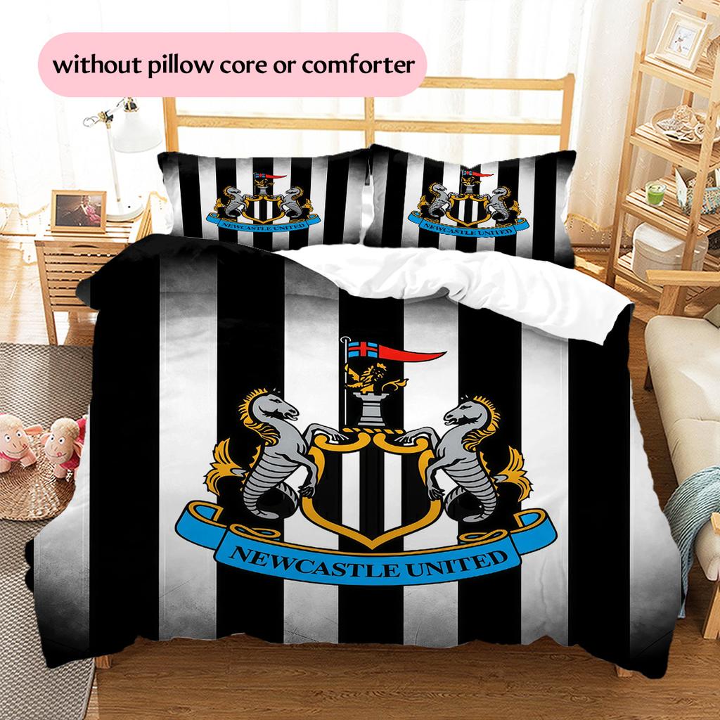 Newcastle United FC Pattern Bedding Quilt Set Home Decoration Gift (1 * Duvet Cover + 2 * Pillowcase Without Core)