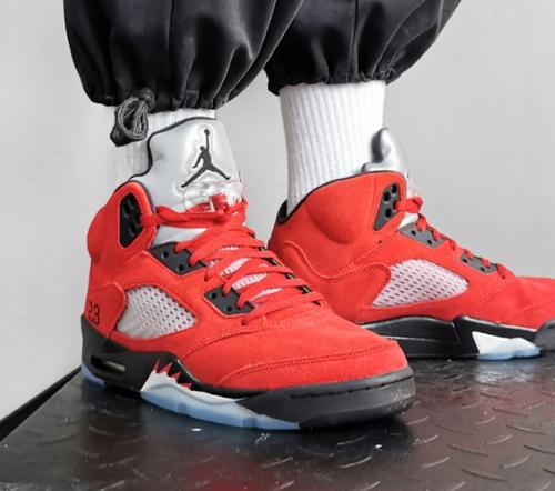 Jordan 5 Retro Mid Raging Bull - DD0587-600
