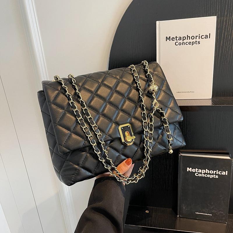 High-end diamond bag women's new trendy fashion underarm small square bag chain messenger bag