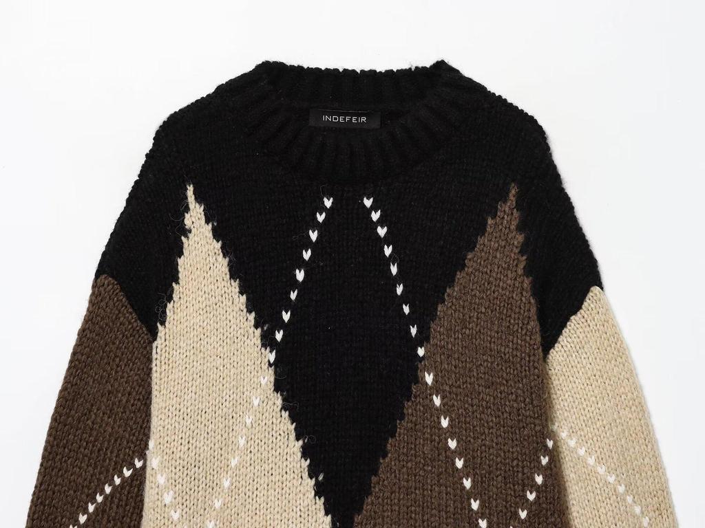 European Plaid Color Block Round Neck Sweater - Lazy Style