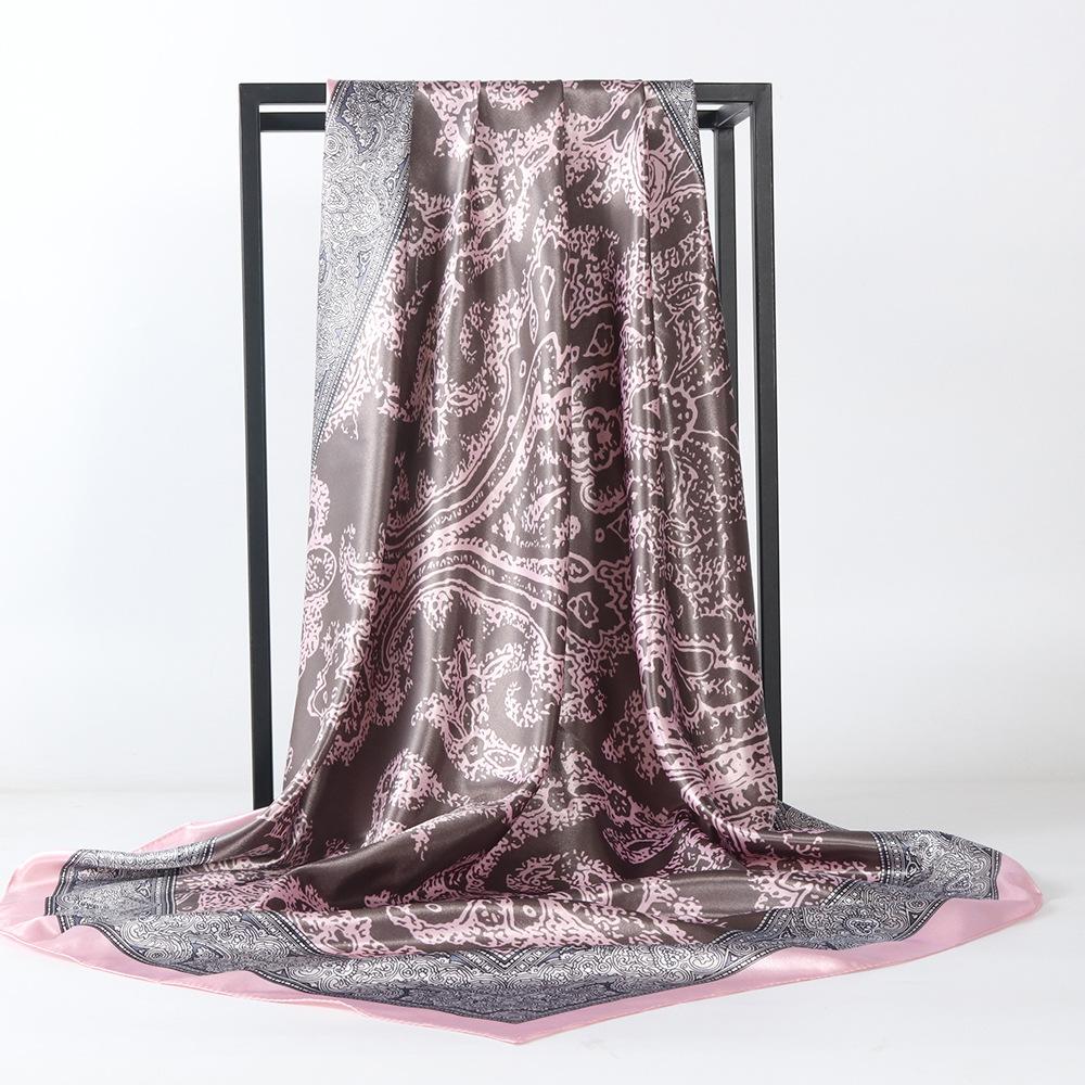 Høykvalitets luksuriøst silkeskjerf pannebånd Skjerf Halsskjerf For kvinner Kjede Silkeskjerf Dekorativt sjal for kvinner